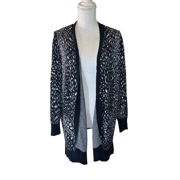 Lane Bryant Metallic Leopard Print Cardigan Sweater Plus 22/24 Black Gray White - Picture 1 of 7